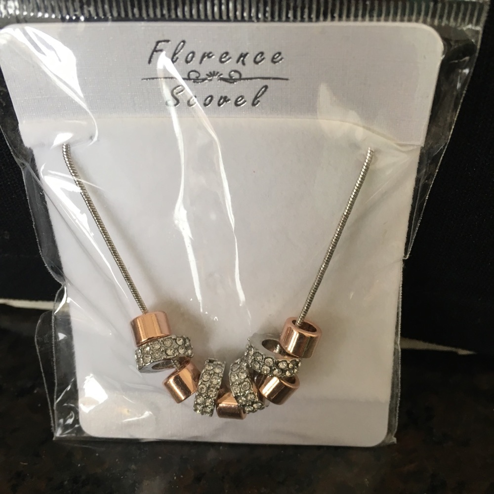 NWT Rose Gold and rhinestone necklace